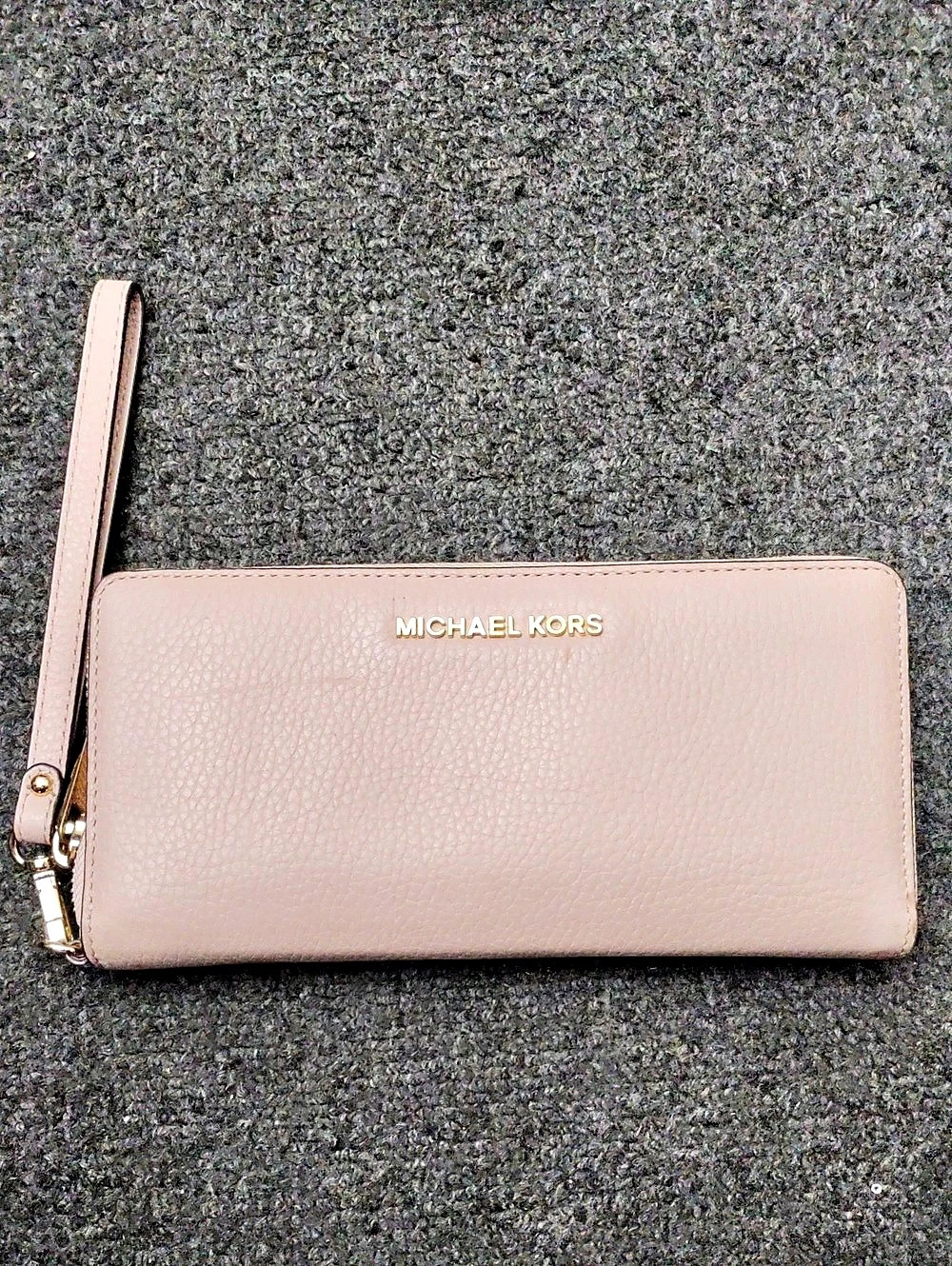 Michael Kors Jet Set Travel Large Pebbled Leather Continental Wallet Pink